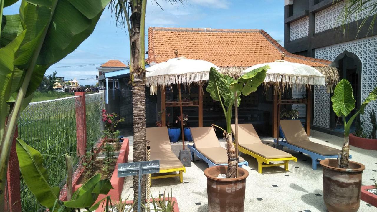 Sunflower Stay And Surf Canggu Zewnętrze zdjęcie